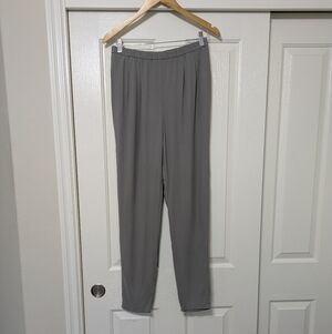 EILEEN FISHER 100% Silk Gray Grey Pleated Pants Trousers Women's XSmall